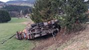 LKW_Unfall_B36_20251120_FF_Altenmarkt_1.jpg
