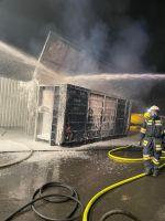 Fahrzeugbrand_in_Guglberg_10.jpg