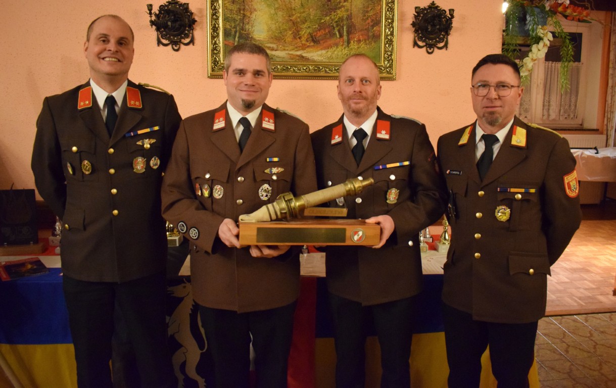 DSC 0049 komprimiert Mittel